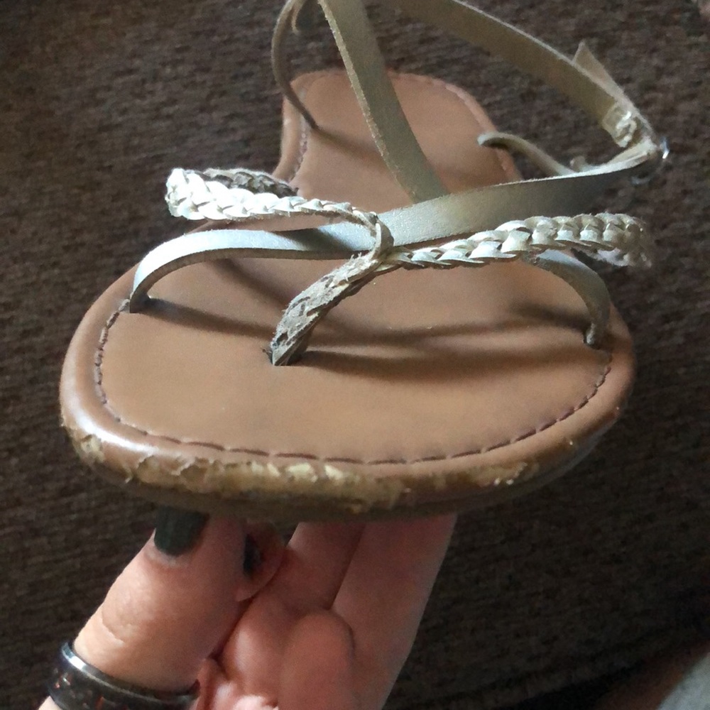 Sandals - Picture 4 of 4
